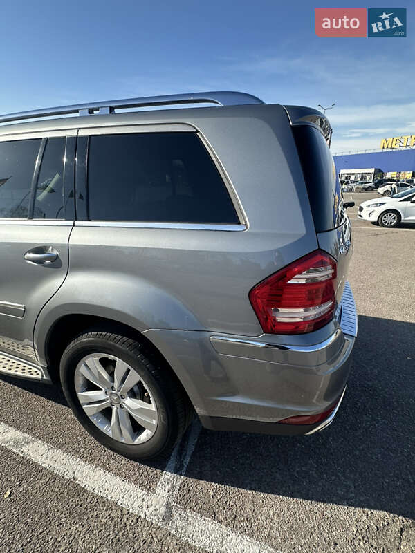 Внедорожник / Кроссовер Mercedes-Benz GL-Class 2011 в Житомире