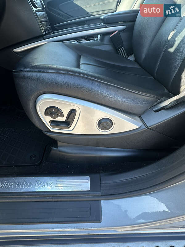 Внедорожник / Кроссовер Mercedes-Benz GL-Class 2011 в Житомире