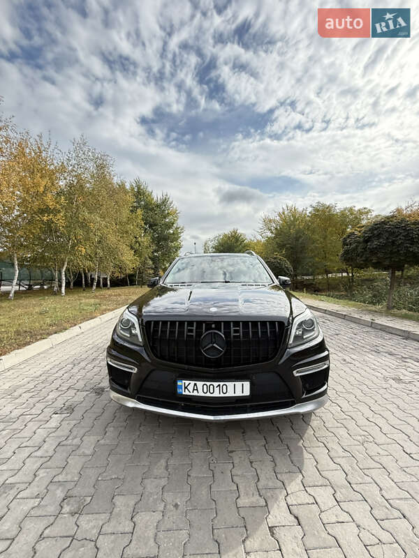 Позашляховик / Кросовер Mercedes-Benz GL-Class 2013 в Павлограді
