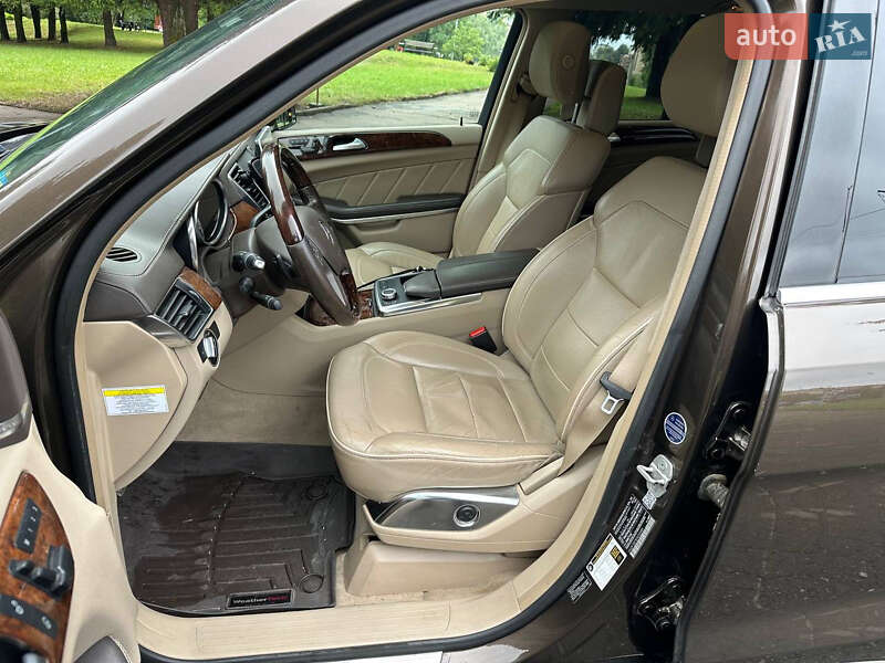 Внедорожник / Кроссовер Mercedes-Benz GL-Class 2013 в Ровно фото 26 Внедорожник / Кроссовер Mercedes-Benz GL-Class 2013 в Ровно