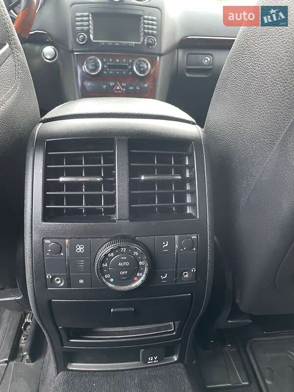 Позашляховик / Кросовер Mercedes-Benz GL-Class 2007 в Сваляві