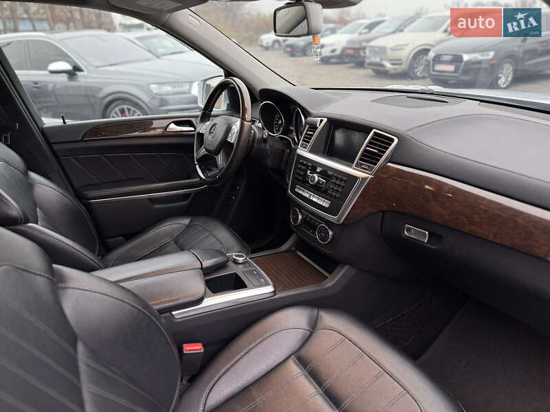 Внедорожник / Кроссовер Mercedes-Benz GL-Class 2013 в Ровно фото 11 Внедорожник / Кроссовер Mercedes-Benz GL-Class 2013 в Ровно