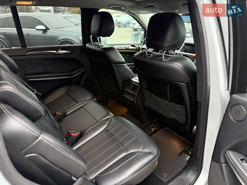 Внедорожник / Кроссовер Mercedes-Benz GL-Class 2013 в Ровно фото 15 Внедорожник / Кроссовер Mercedes-Benz GL-Class 2013 в Ровно