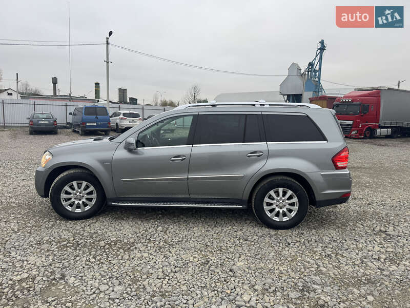 Позашляховик / Кросовер Mercedes-Benz GL-Class 2011 в Чернівцях