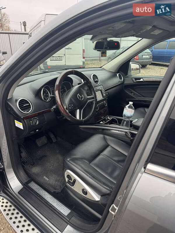 Позашляховик / Кросовер Mercedes-Benz GL-Class 2011 в Чернівцях