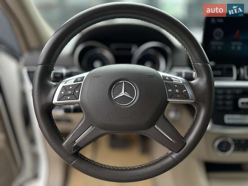 Позашляховик / Кросовер Mercedes-Benz GL-Class 2014 в Чернівцях фото 39 Позашляховик / Кросовер Mercedes-Benz GL-Class 2014 в Чернівцях