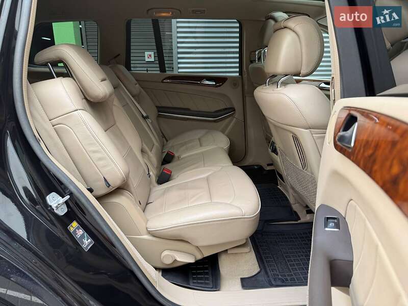 Позашляховик / Кросовер Mercedes-Benz GL-Class 2013 в Києві