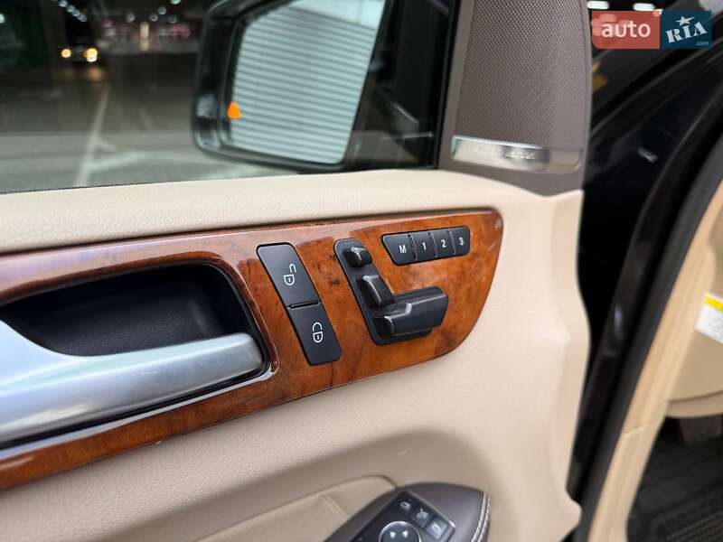 Позашляховик / Кросовер Mercedes-Benz GL-Class 2013 в Києві