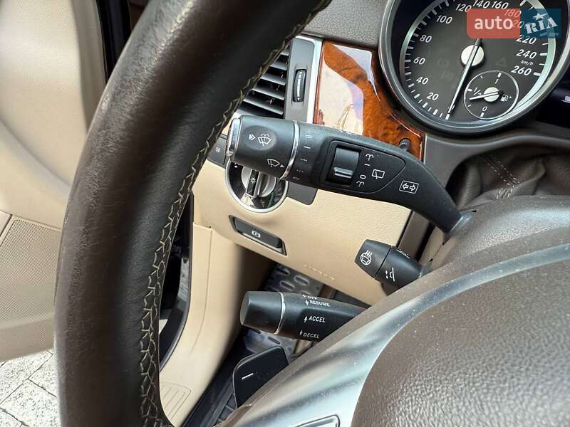 Позашляховик / Кросовер Mercedes-Benz GL-Class 2013 в Києві