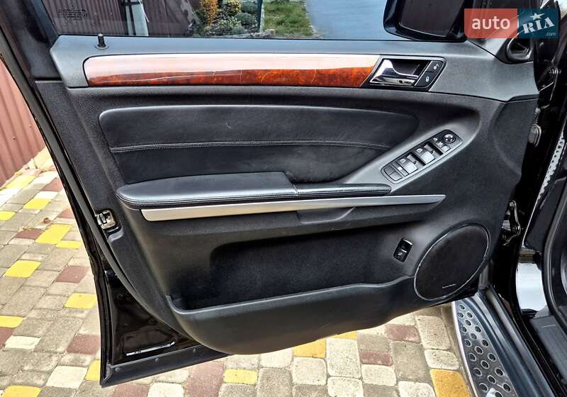 Позашляховик / Кросовер Mercedes-Benz GL-Class 2006 в Києві фото 13 Позашляховик / Кросовер Mercedes-Benz GL-Class 2006 в Києві