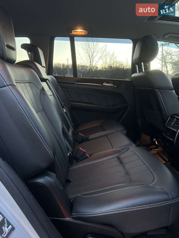 Позашляховик / Кросовер Mercedes-Benz GL-Class 2016 в Сторожинці фото 24 Позашляховик / Кросовер Mercedes-Benz GL-Class 2016 в Сторожинці