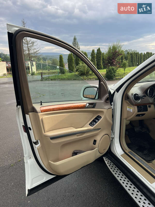 Позашляховик / Кросовер Mercedes-Benz GL-Class 2008 в Коломиї фото 24 Позашляховик / Кросовер Mercedes-Benz GL-Class 2008 в Коломиї