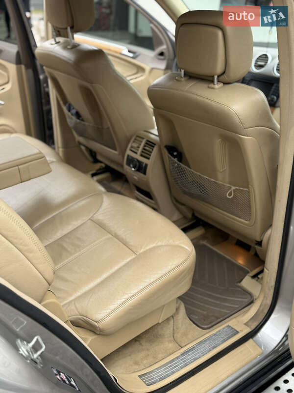 Внедорожник / Кроссовер Mercedes-Benz GL-Class 2006 в Ужгороде фото 15 Внедорожник / Кроссовер Mercedes-Benz GL-Class 2006 в Ужгороде
