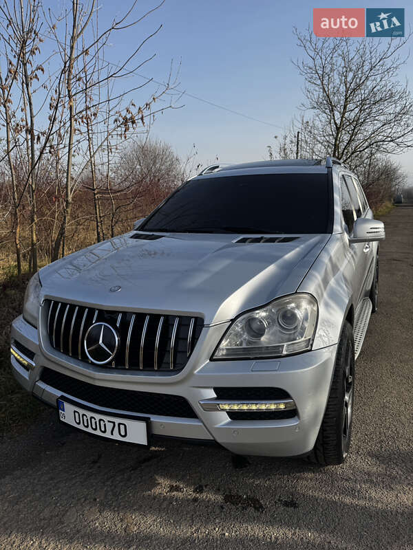 Позашляховик / Кросовер Mercedes-Benz GL-Class 2011 в Снятині