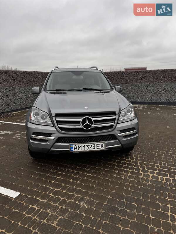 Позашляховик / Кросовер Mercedes-Benz GL-Class 2012 в Житомирі фото 14 Позашляховик / Кросовер Mercedes-Benz GL-Class 2012 в Житомирі