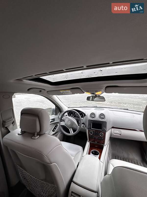 Позашляховик / Кросовер Mercedes-Benz GL-Class 2012 в Житомирі фото 17 Позашляховик / Кросовер Mercedes-Benz GL-Class 2012 в Житомирі