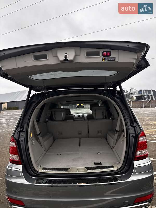Позашляховик / Кросовер Mercedes-Benz GL-Class 2012 в Житомирі фото 26 Позашляховик / Кросовер Mercedes-Benz GL-Class 2012 в Житомирі