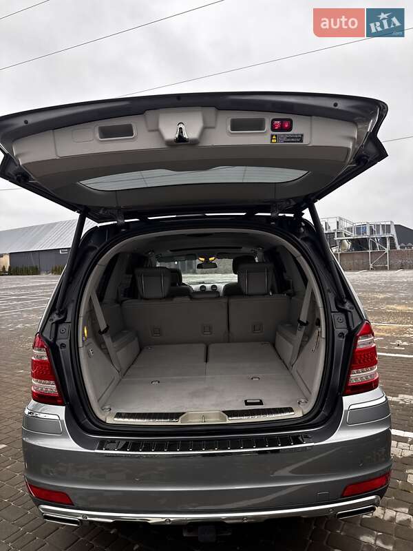 Позашляховик / Кросовер Mercedes-Benz GL-Class 2012 в Житомирі фото 44 Позашляховик / Кросовер Mercedes-Benz GL-Class 2012 в Житомирі