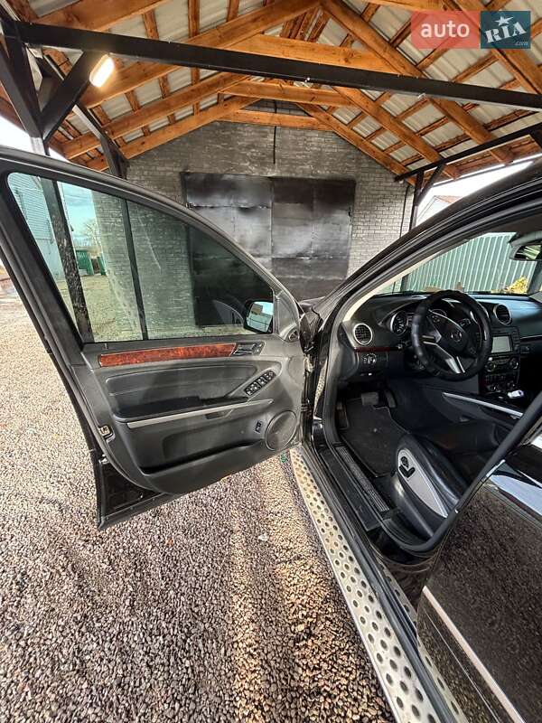 Внедорожник / Кроссовер Mercedes-Benz GL-Class 2009 в Березане фото 5 Внедорожник / Кроссовер Mercedes-Benz GL-Class 2009 в Березане