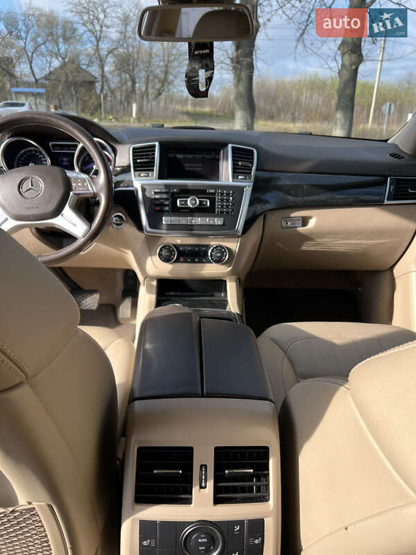 Внедорожник / Кроссовер Mercedes-Benz GL-Class 2013 в Черновцах