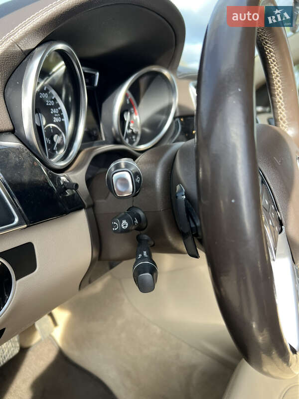 Внедорожник / Кроссовер Mercedes-Benz GL-Class 2013 в Черновцах