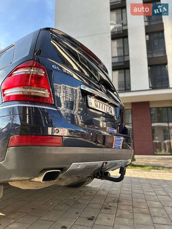 Внедорожник / Кроссовер Mercedes-Benz GL-Class 2008 в Ивано-Франковске фото 8 Внедорожник / Кроссовер Mercedes-Benz GL-Class 2008 в Ивано-Франковске