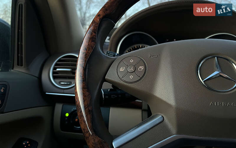 Внедорожник / Кроссовер Mercedes-Benz GL-Class 2011 в Львове