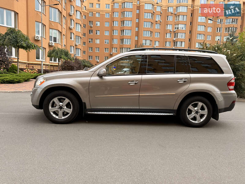 Внедорожник / Кроссовер Mercedes-Benz GL-Class 2008 в Киеве
