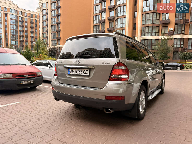 Внедорожник / Кроссовер Mercedes-Benz GL-Class 2008 в Киеве