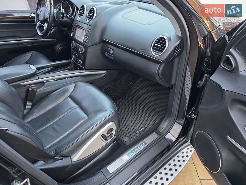 Внедорожник / Кроссовер Mercedes-Benz GL-Class 2011 в Днепре