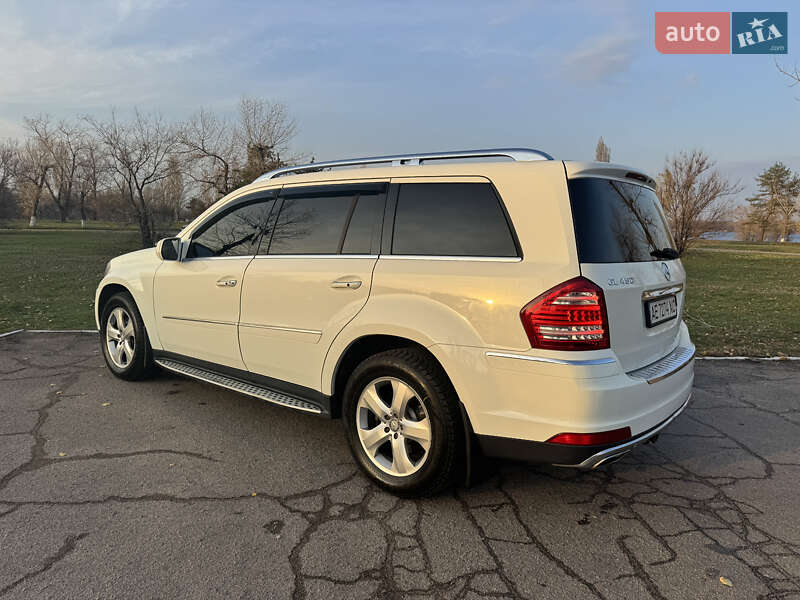 Внедорожник / Кроссовер Mercedes-Benz GL-Class 2010 в Каменском