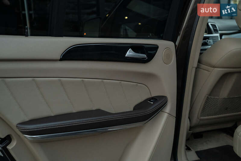 Внедорожник / Кроссовер Mercedes-Benz GL-Class 2013 в Черновцах фото 39 Внедорожник / Кроссовер Mercedes-Benz GL-Class 2013 в Черновцах