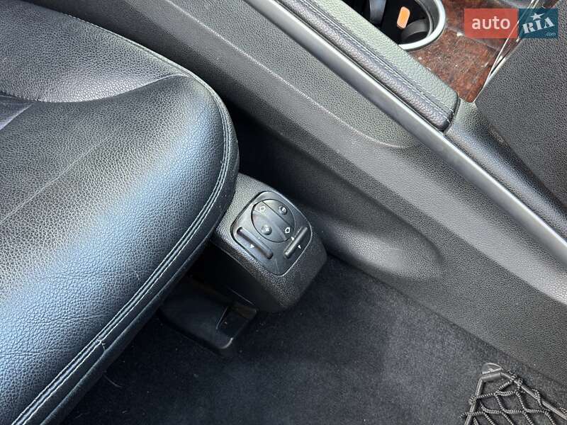 Внедорожник / Кроссовер Mercedes-Benz GL-Class 2008 в Киеве