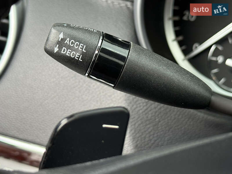 Внедорожник / Кроссовер Mercedes-Benz GL-Class 2012 в Дрогобыче