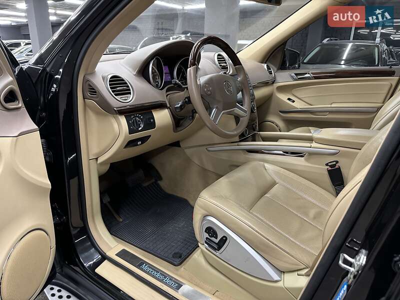 Внедорожник / Кроссовер Mercedes-Benz GL-Class 2010 в Харькове