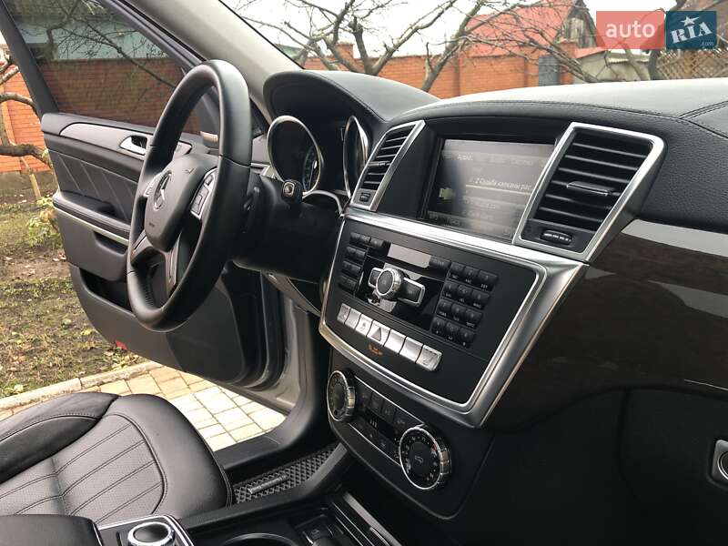 Позашляховик / Кросовер Mercedes-Benz GL-Class 2014 в Кривому Розі фото 75 Позашляховик / Кросовер Mercedes-Benz GL-Class 2014 в Кривому Розі