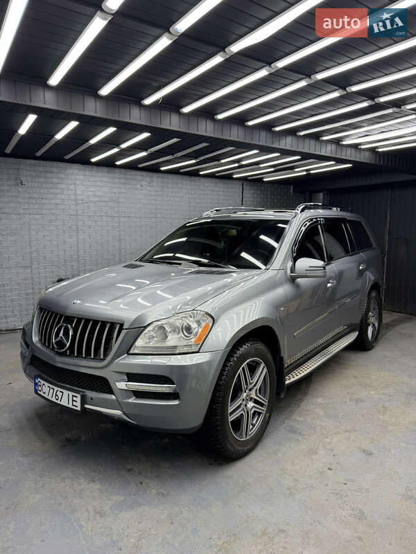 Позашляховик / Кросовер Mercedes-Benz GL-Class 2011 в Львові