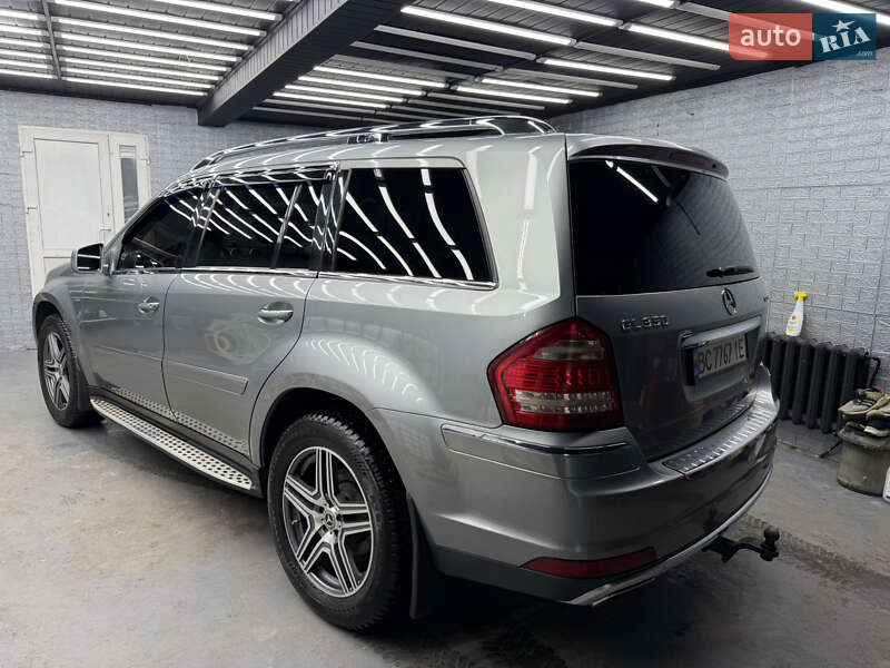 Позашляховик / Кросовер Mercedes-Benz GL-Class 2011 в Львові