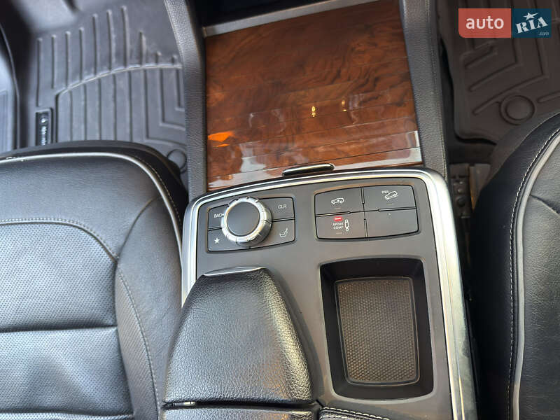Позашляховик / Кросовер Mercedes-Benz GL-Class 2012 в Дніпрі фото 12 Позашляховик / Кросовер Mercedes-Benz GL-Class 2012 в Дніпрі