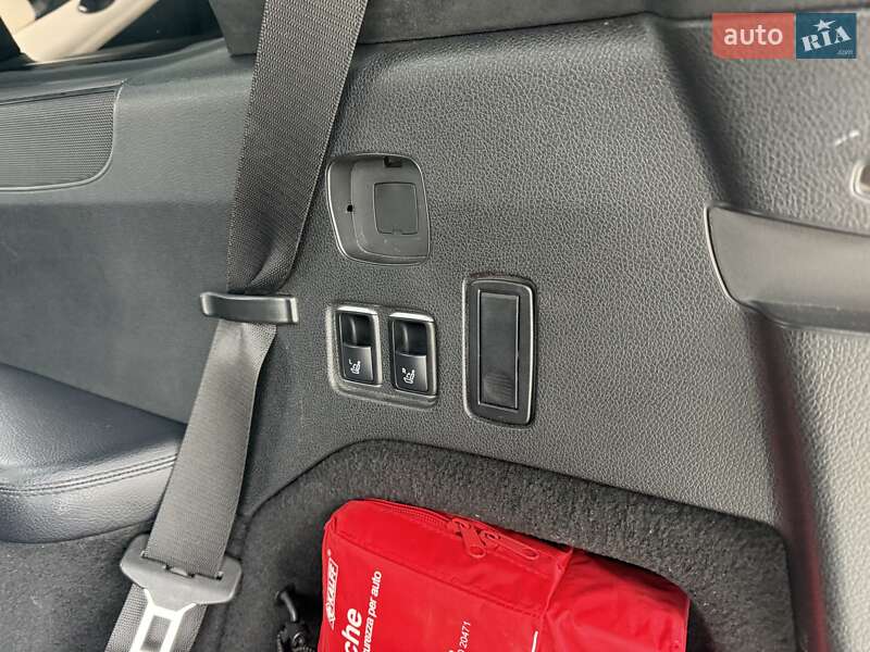 Позашляховик / Кросовер Mercedes-Benz GL-Class 2013 в Звягелі фото 5 Позашляховик / Кросовер Mercedes-Benz GL-Class 2013 в Звягелі