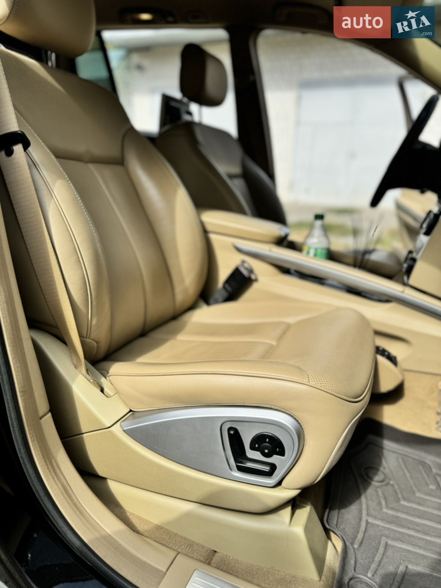 Mercedes-Benz GL-Class 2011 VIN WDC1648861A728964 фото оголошення 40 з 46