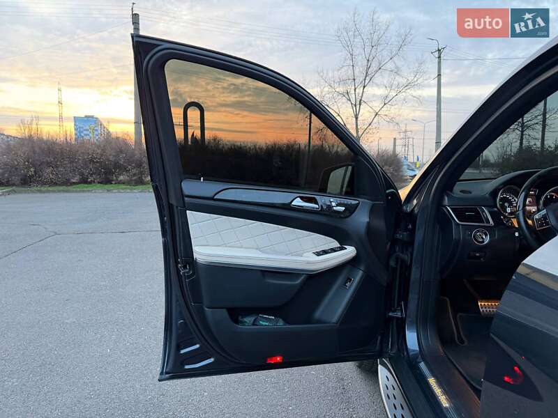 Позашляховик / Кросовер Mercedes-Benz GL-Class 2013 в Кривому Розі