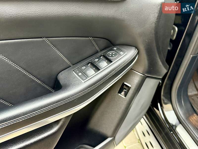 Позашляховик / Кросовер Mercedes-Benz GL-Class 2013 в Одесі