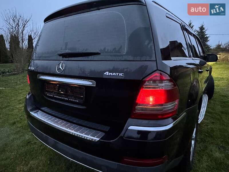 Внедорожник / Кроссовер Mercedes-Benz GL-Class 2009 в Дубно