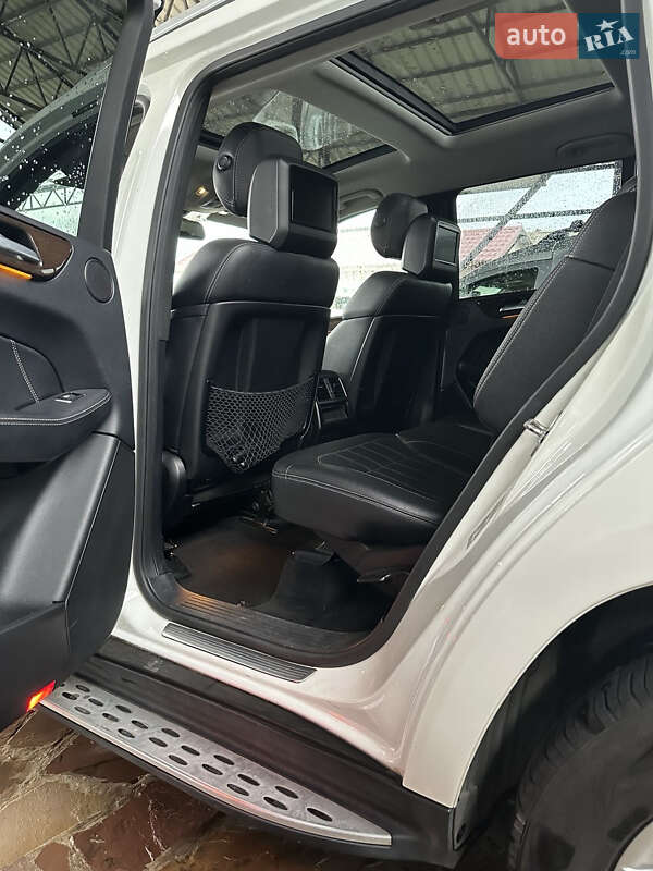 Позашляховик / Кросовер Mercedes-Benz GL-Class 2014 в Києві