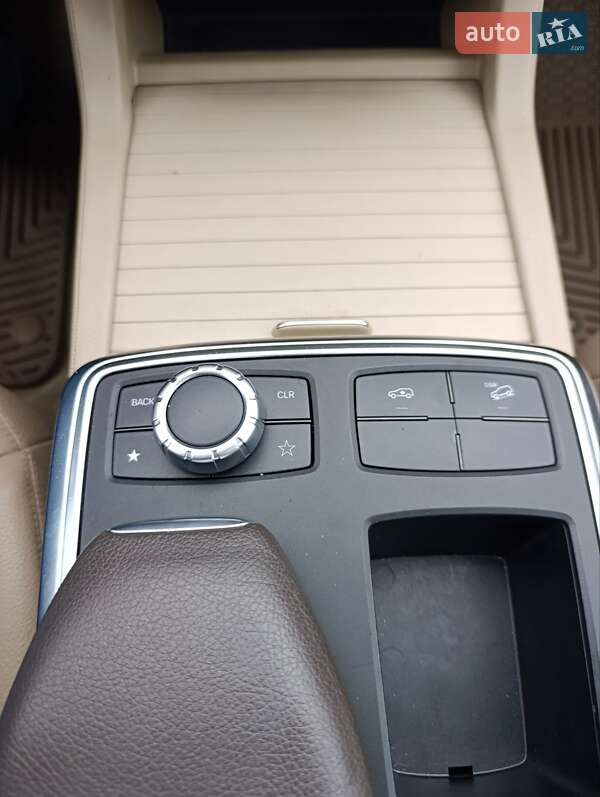 Позашляховик / Кросовер Mercedes-Benz GL-Class 2014 в Києві