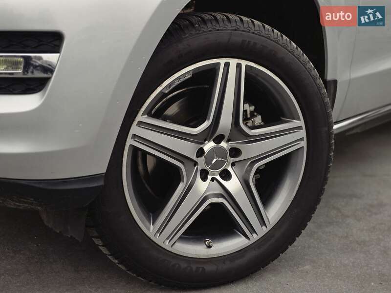 Позашляховик / Кросовер Mercedes-Benz GL-Class 2014 в Рівному