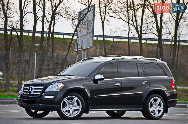 Mercedes-Benz GL-Class 2010