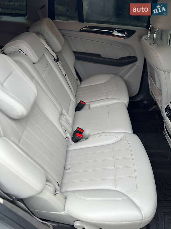 Позашляховик / Кросовер Mercedes-Benz GL-Class 2014 в Чернівцях