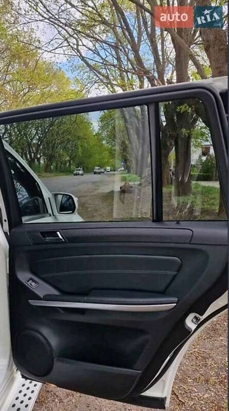 Внедорожник / Кроссовер Mercedes-Benz GL-Class 2009 в Киеве